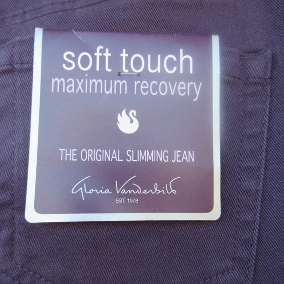 Gloria Vanderbilt Amanda classic rise tapered leg soft touch jean 4 short - Picture 7 of 10